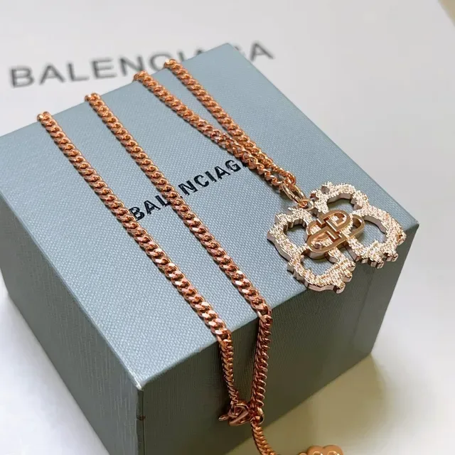 Balenciaga Flower BB Pendentif Chaîne Rose-Gold 9