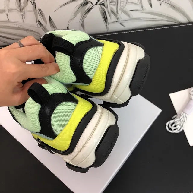 Balenciaga Vert Jaune Sneakers oversize à semelle multi-couche et semelle chunky 3