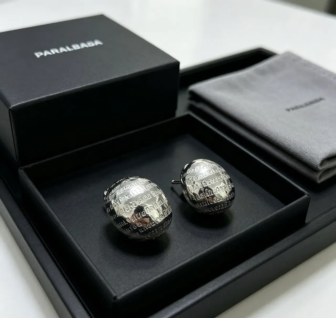 Balenciaga Logo Oval Brincos Prata Cinza Metálico 9