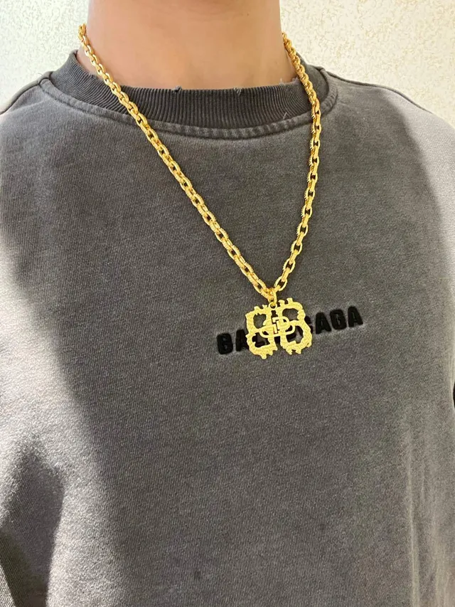 Balenciaga pingente quatrefoil corrente grossa colar 5