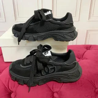 Balenciaga Runner أحذية رياضية سوداء شبكة وسويدي سميكة