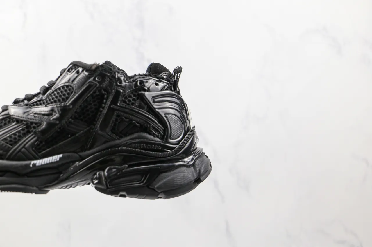 Balenciaga Runner Monochrome Black Chunky Sneakers 3