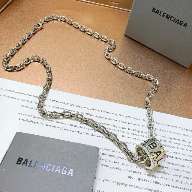 Balenciaga Colar Corrente Prata Pingente Cilíndrico 6