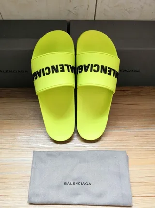 Balenciaga Slide Neon Yellow Logo chinelos 2