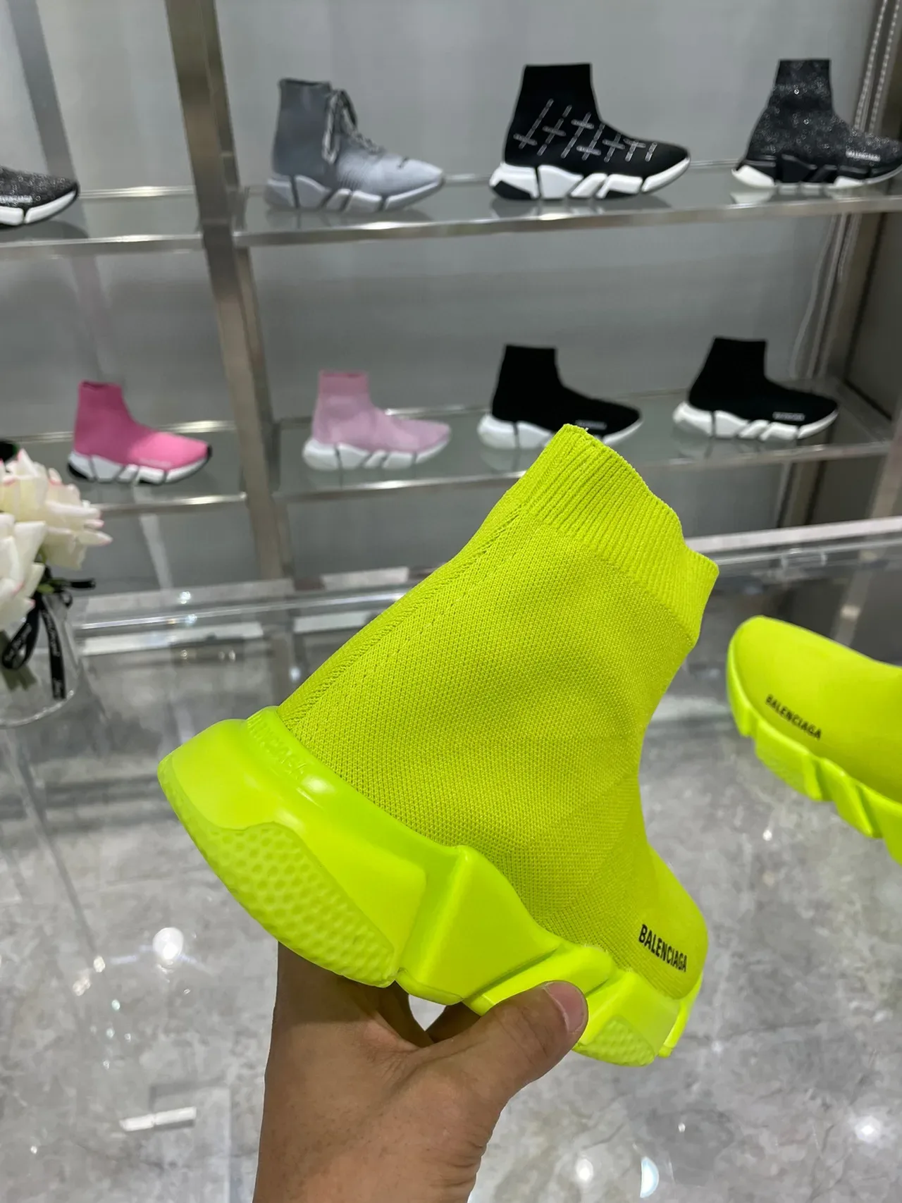 Balenciaga Speed Trainer Neon Yellow লাইফস্টাইল স্নিকার 2