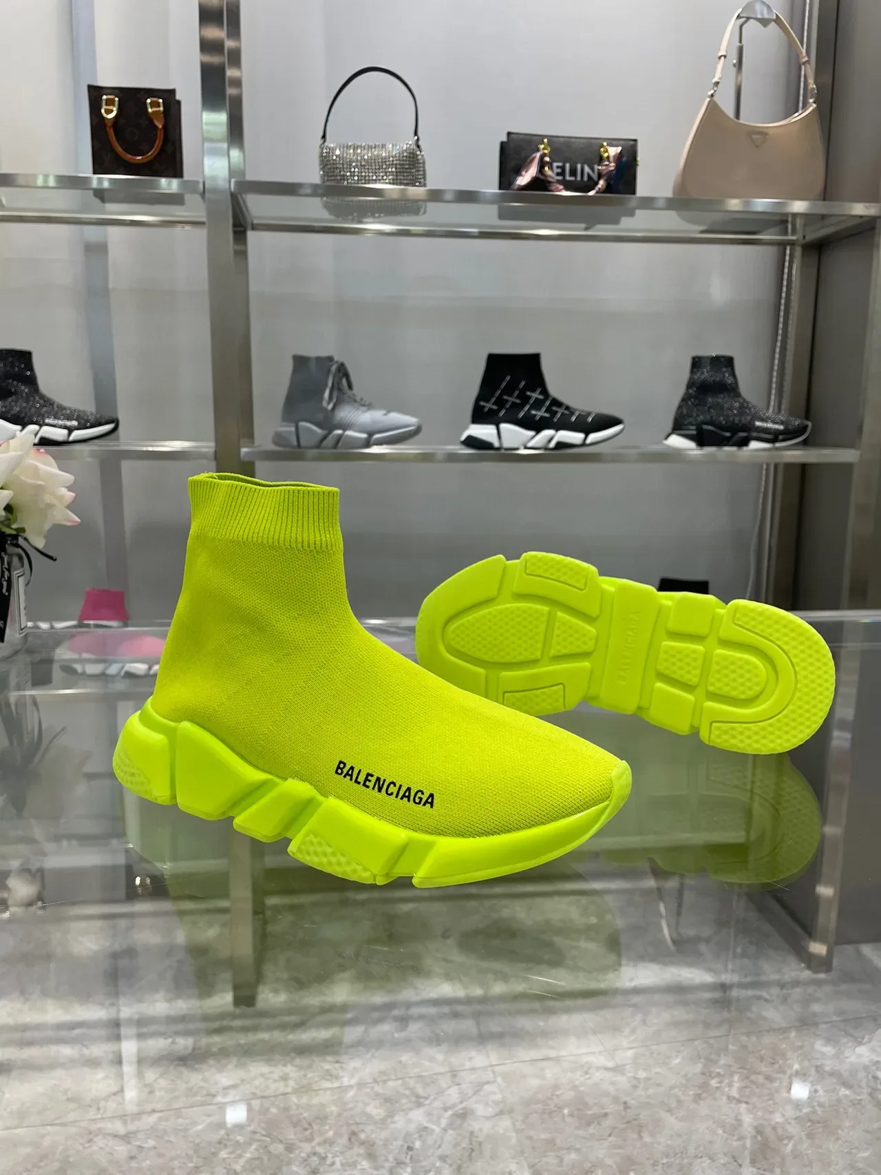 Balenciaga Speed Trainer Neon Yellow লাইফস্টাইল স্নিকার 7