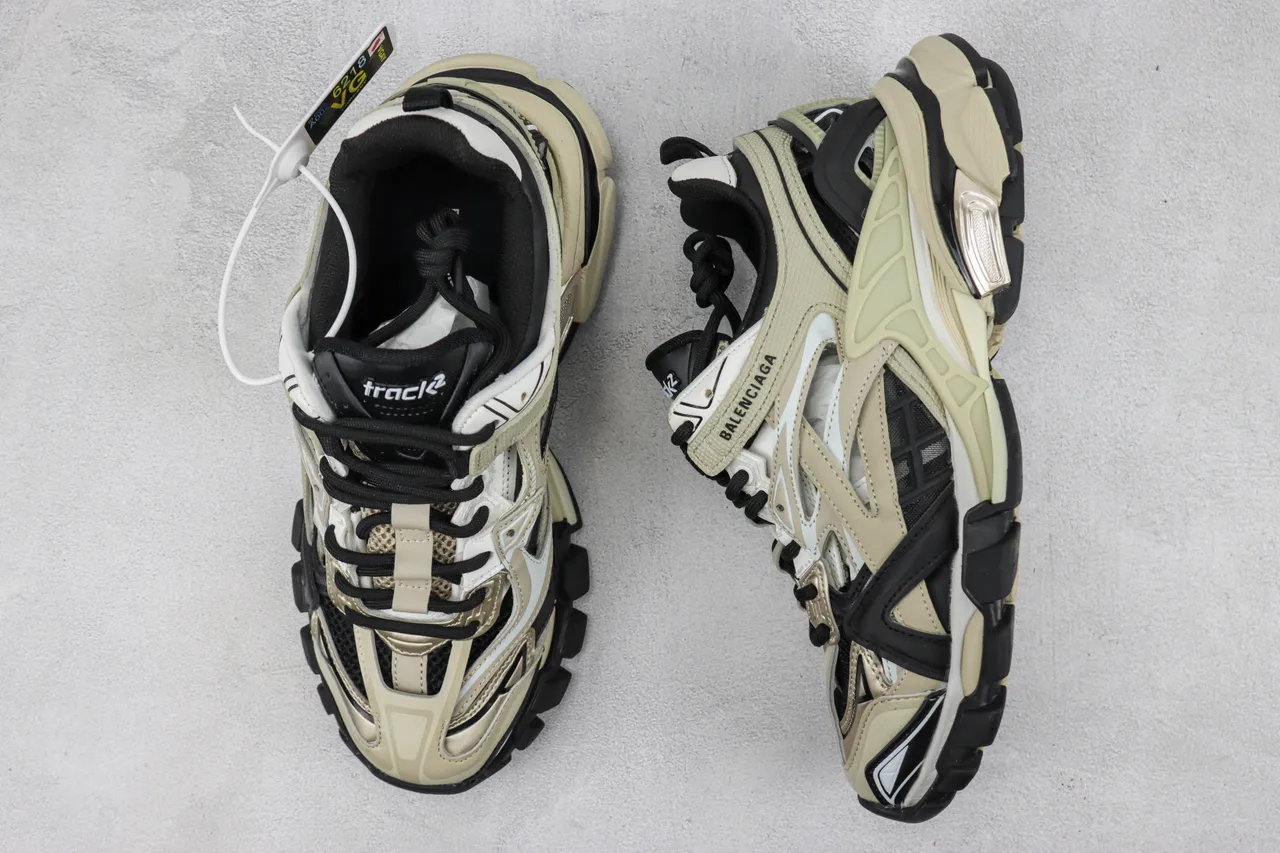 Balenciaga Track Trainer Tênis Chunky Bege e Preto 3