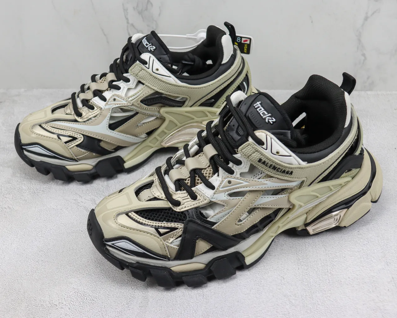 Balenciaga Track Trainer Tênis Chunky Bege e Preto 4