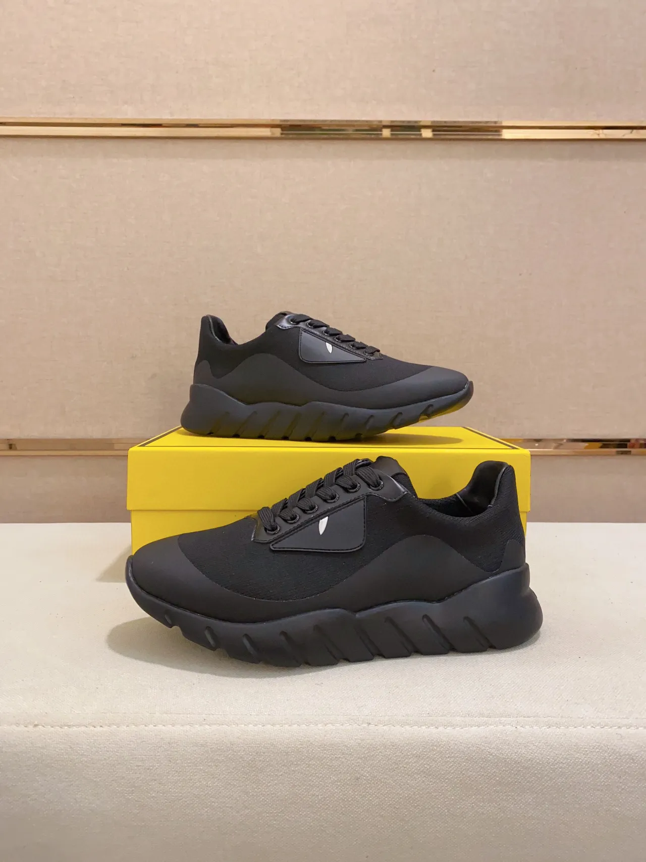 Balenciaga Track Trainer zapatillas negras con suela gruesa 2
