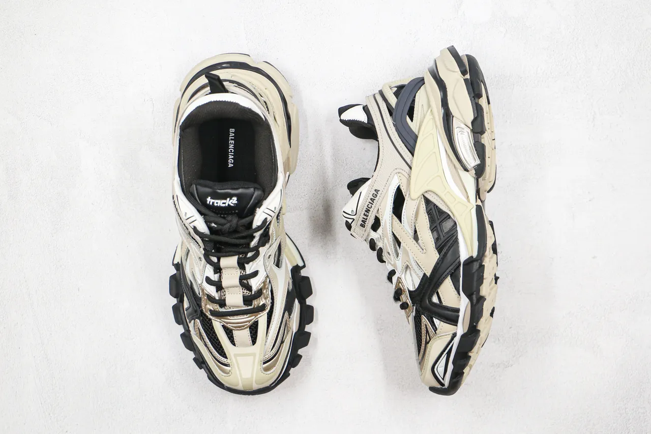 Balenciaga Track Trainer Off-White and Black tênis chunky 9