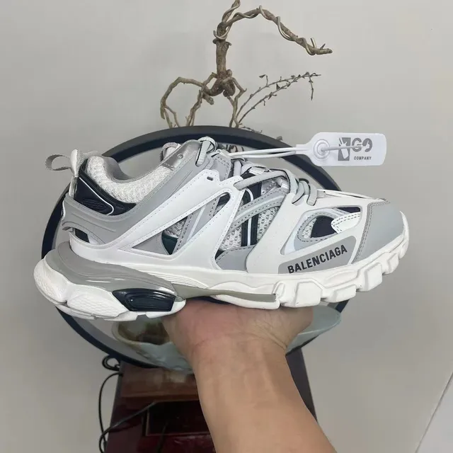 Balenciaga Track Trainer Sneakers Chunky Branco Cinza Preto 8