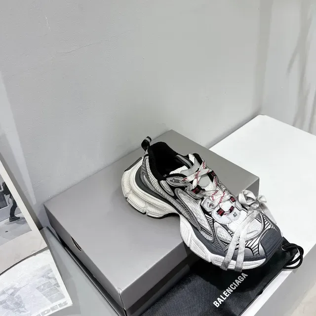 Balenciaga Track Trainer حذاء رياضي أبيض رمادي أسود سميك 7