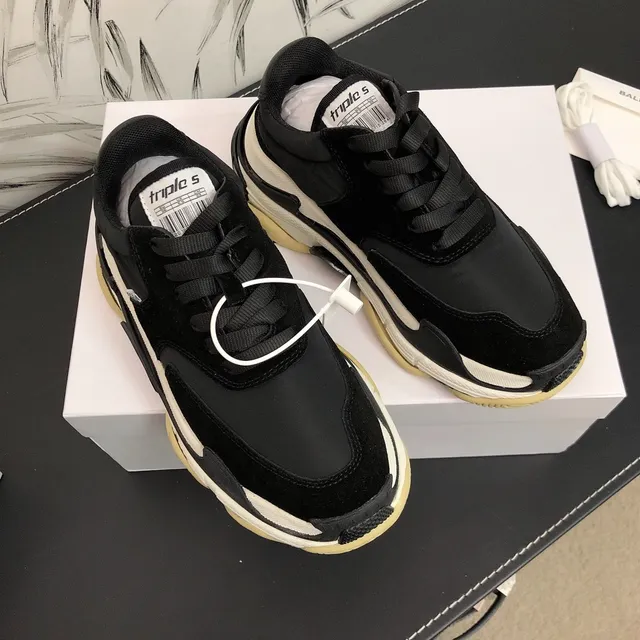Balenciaga Triple S Noir Blanc Gum Baskets Chunky 5