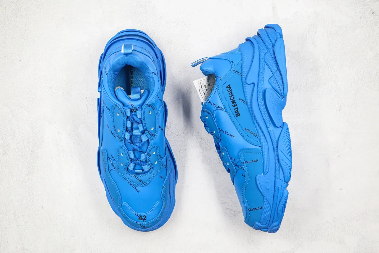 Balenciaga Triple S Sneakers Chunky Bleu Monochromatique 8