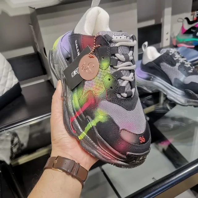 Balenciaga Triple S ألوان متعددة رذاذ الطلاء حذاء رياضي سميك 6