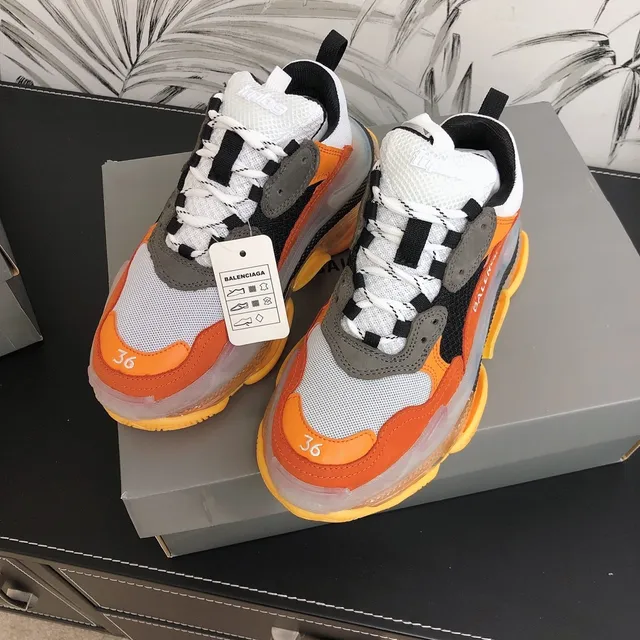 Balenciaga Triple S sneakers orange jaune blanc à semelle épaisse 3