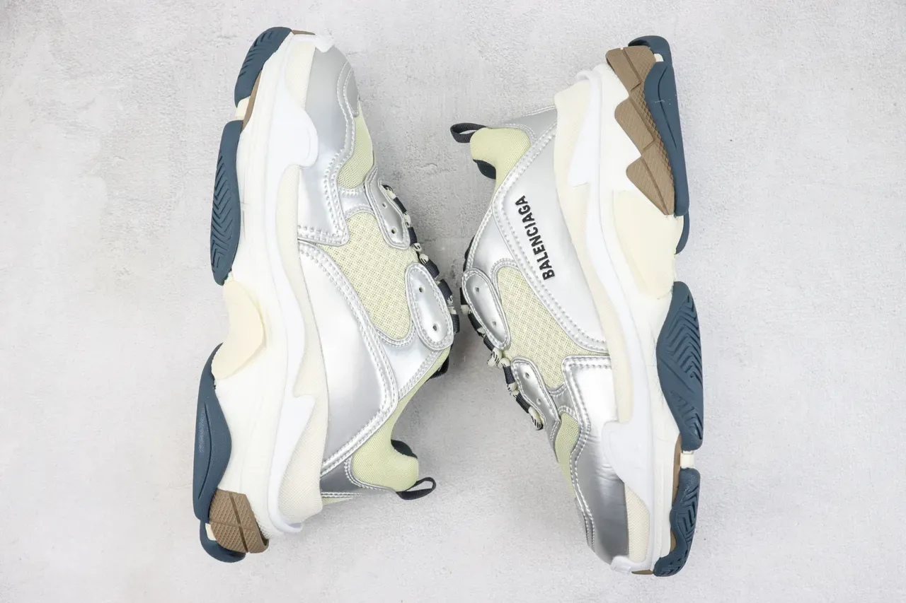 Balenciaga Triple S Argent et Jaune Pâle Sneakers Chunky 2