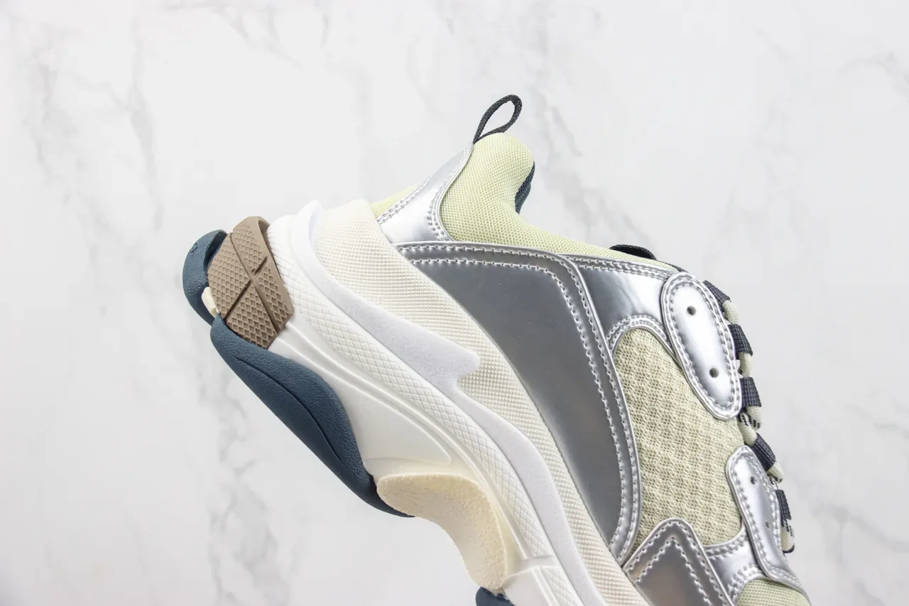 Balenciaga Triple S Argent et Jaune Pâle Sneakers Chunky 5