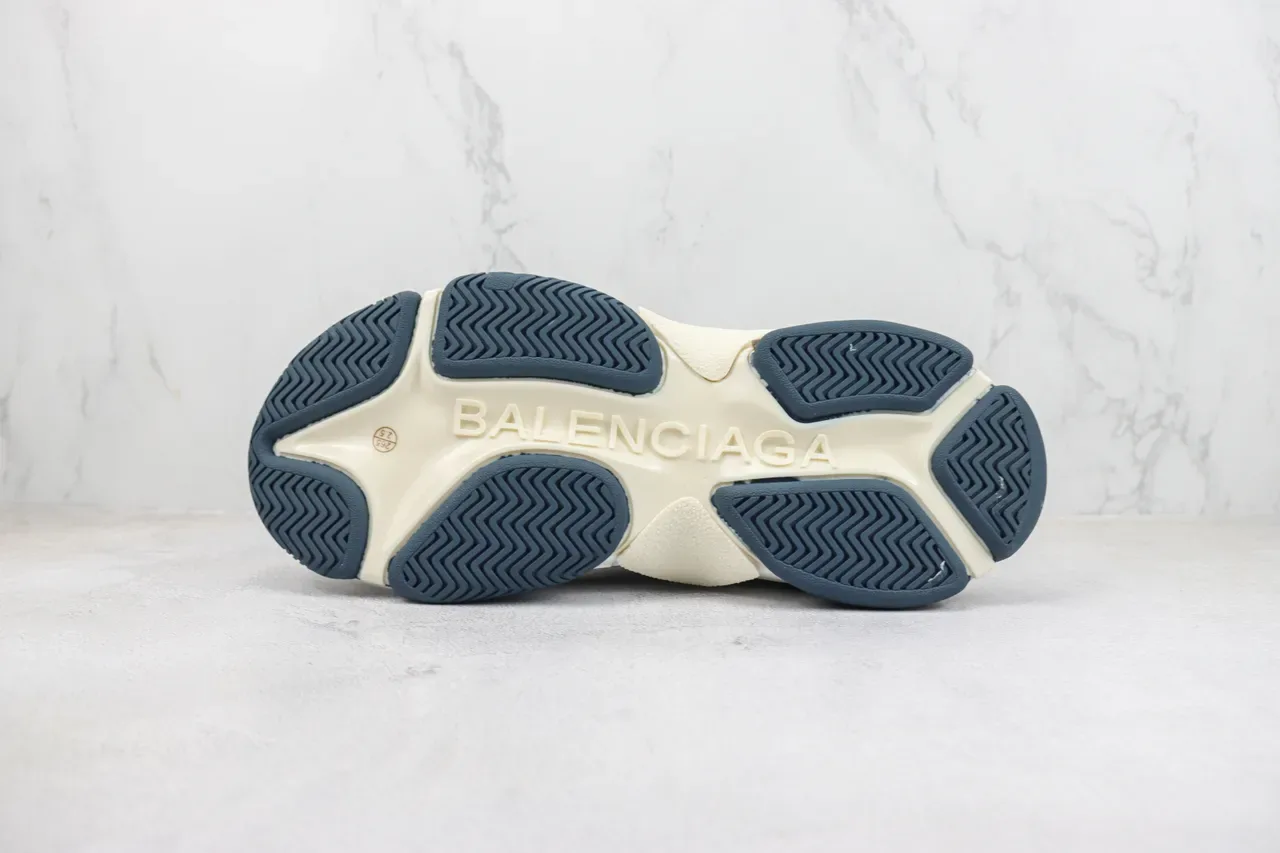 Balenciaga Triple S Argent et Jaune Pâle Sneakers Chunky 8