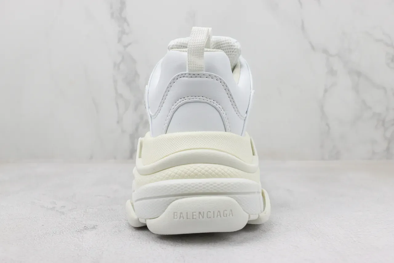 Balenciaga Triple S Sneakers Chunky Blanches 9