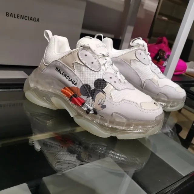 Balenciaga Triple S بيضاء Mickey Mouse حذاء chunky 3
