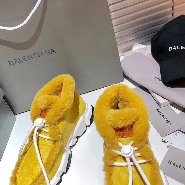 Balenciaga Baskets Jaune Blanc Hautes à Ourlet de Shearling Chunky 6