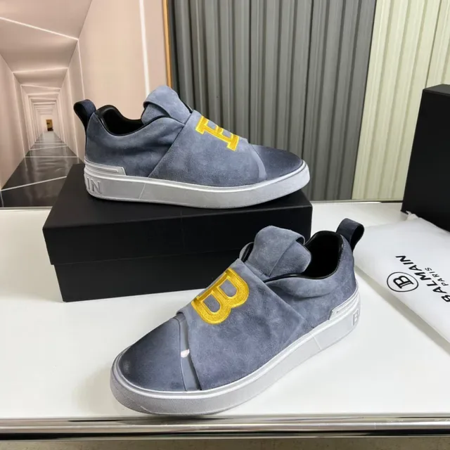 Balmain B-Court Gris Suède Slip-On Lifestyle Sneaker 8