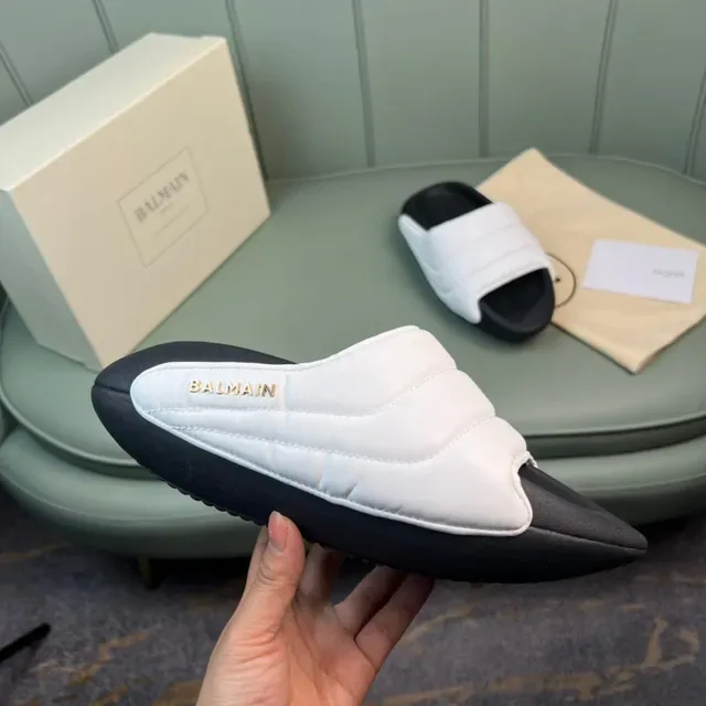 Balmain B-Court White Black Quilted Strap Molded Sole Slippers 4