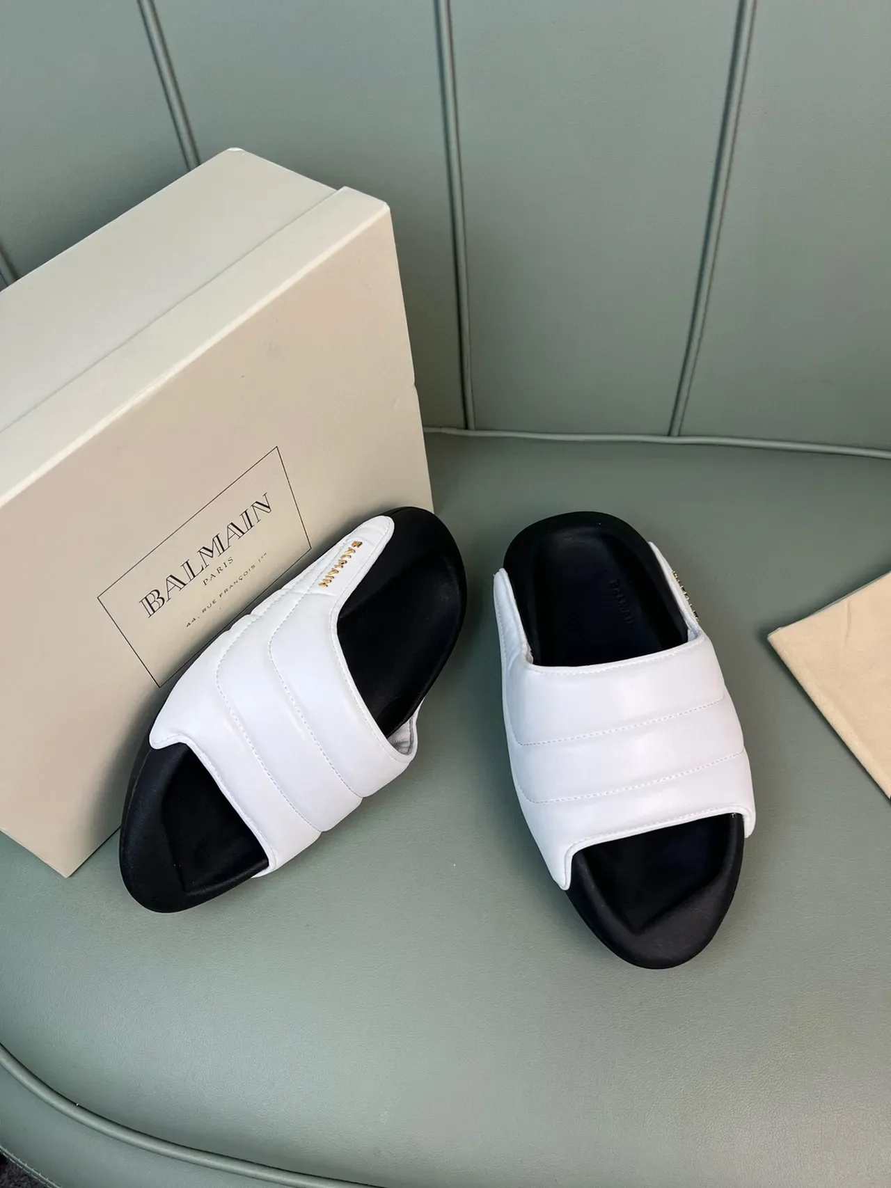 Balmain B-Court White Black Quilted Strap Molded Sole Slippers 5