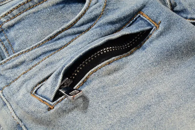 Balmain हल्की धुलाई डिस्ट्रेस्ड रिब्ड पैनल जीन्स 7