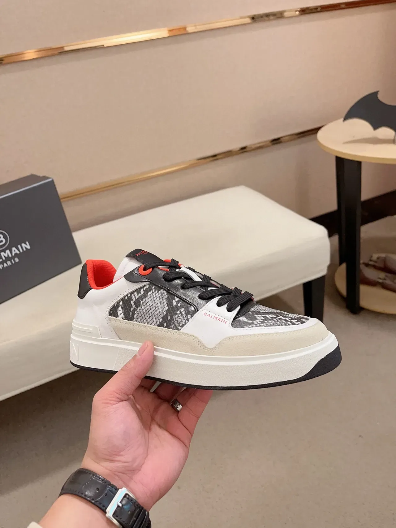 Balmain White Gray Low-Top Platform Sneaker Snakeskin-Textured Panels Lifestyle Sneakers 4