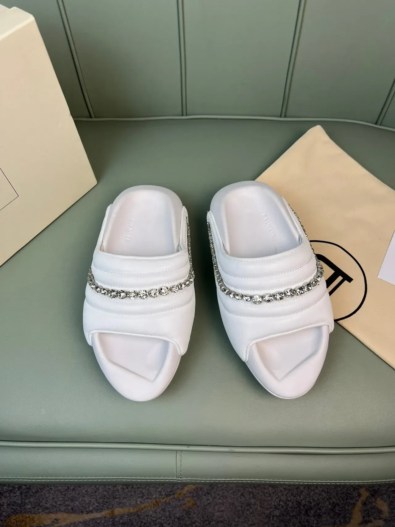 Balmain White Silver Padded Quilted Strap Crystal-Embellished Band Slippers 9