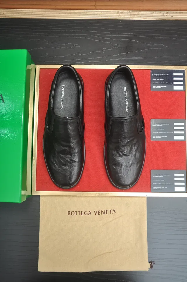 Bottega Veneta Andiamo Black Wrinkled Leather Loafers 5