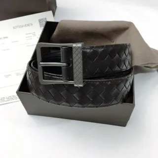 Bottega Veneta काला ग्रे वीवन इंट्रीचीएटो गनमेटल आयताकार बकल लेदर बेल्ट