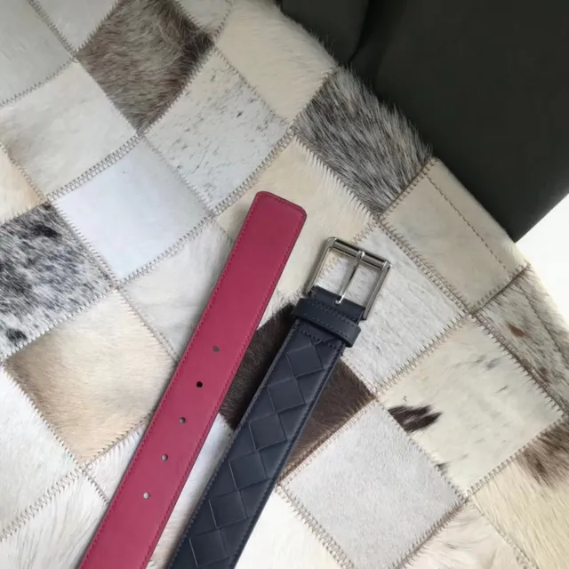 Bottega Veneta ceinture en cuir marron rouge Intrecciato tissée réversible 5