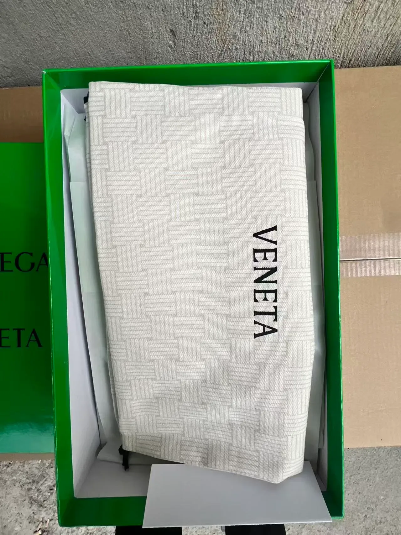 Bottega Veneta Cassette Cinza Bege Suede Superior Intrecciato Painéis Trançados Tênis Lifestyle 10