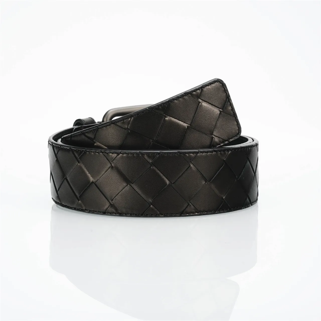 Bottega Veneta Cassette Intrecciato Ceinture en cuir noir 3
