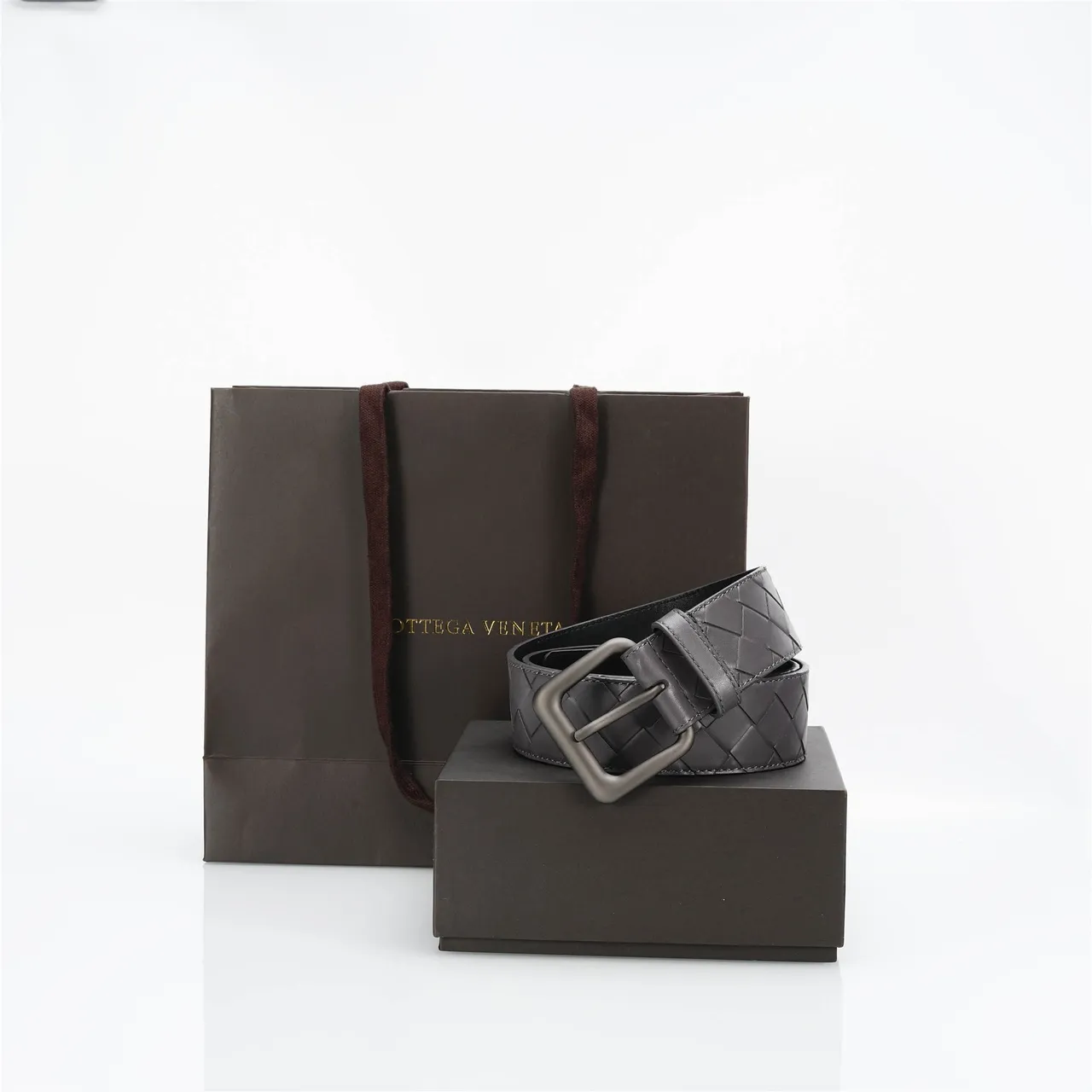 Bottega Veneta Cassette Intrecciato Cinto de couro 5