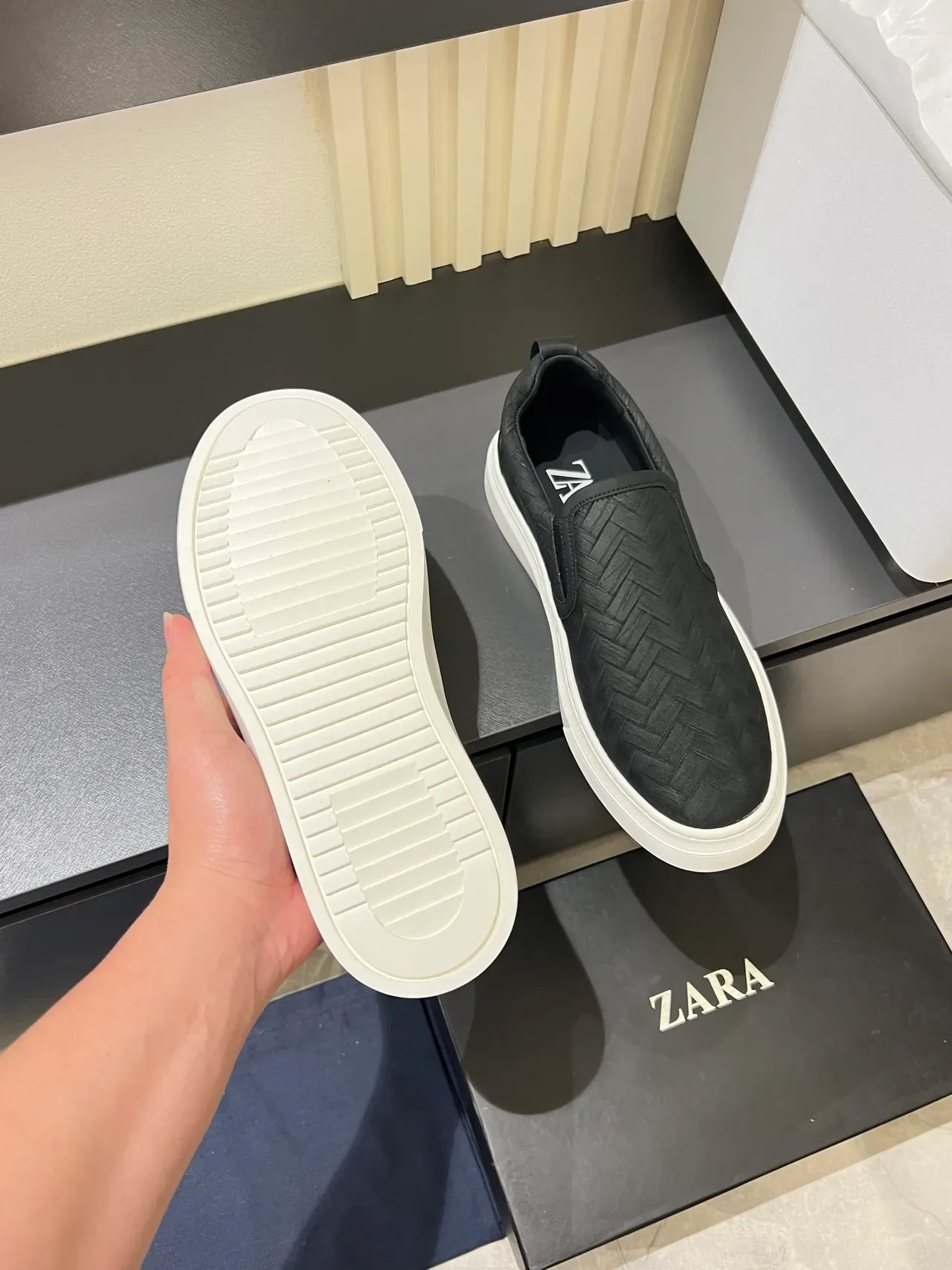 Bottega Veneta Cassette Woven Leather Slip-On Lifestyle Sneakers 3