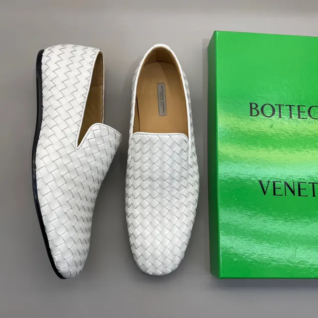 Bottega Veneta Blanc Noir Intrecciato Cuir Tissé Slip-On Loafer 7