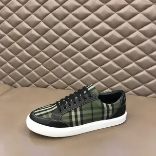 Burberry Army Green Black House Check Plaid Upper Leather Overlays Lifestyle Sneakers