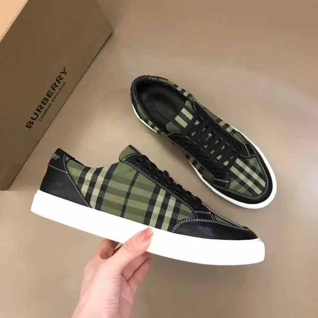 Burberry Sneakers Lifestyle Vert Armée Noir House Check Plaid Superpositions de Cuir Supérieur 6