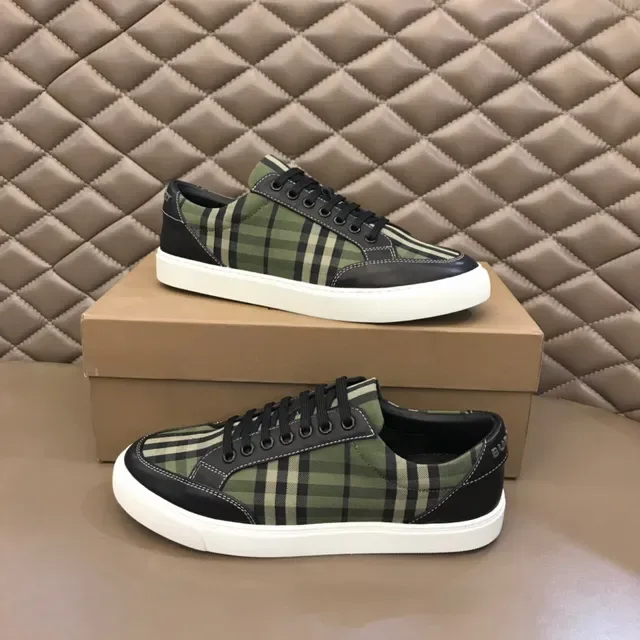 Burberry Sneakers Lifestyle Vert Armée Noir House Check Plaid Superpositions de Cuir Supérieur 7