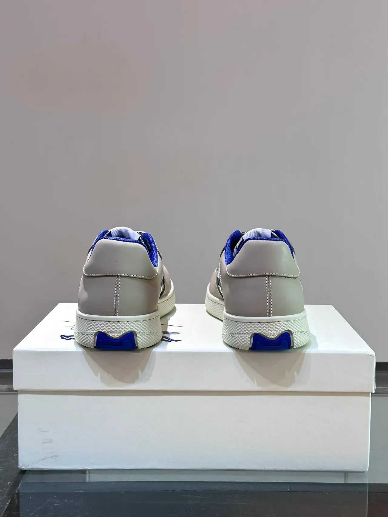 Burberry Beige Blue Low-Top Leather Upper Lifestyle Sneakers 3