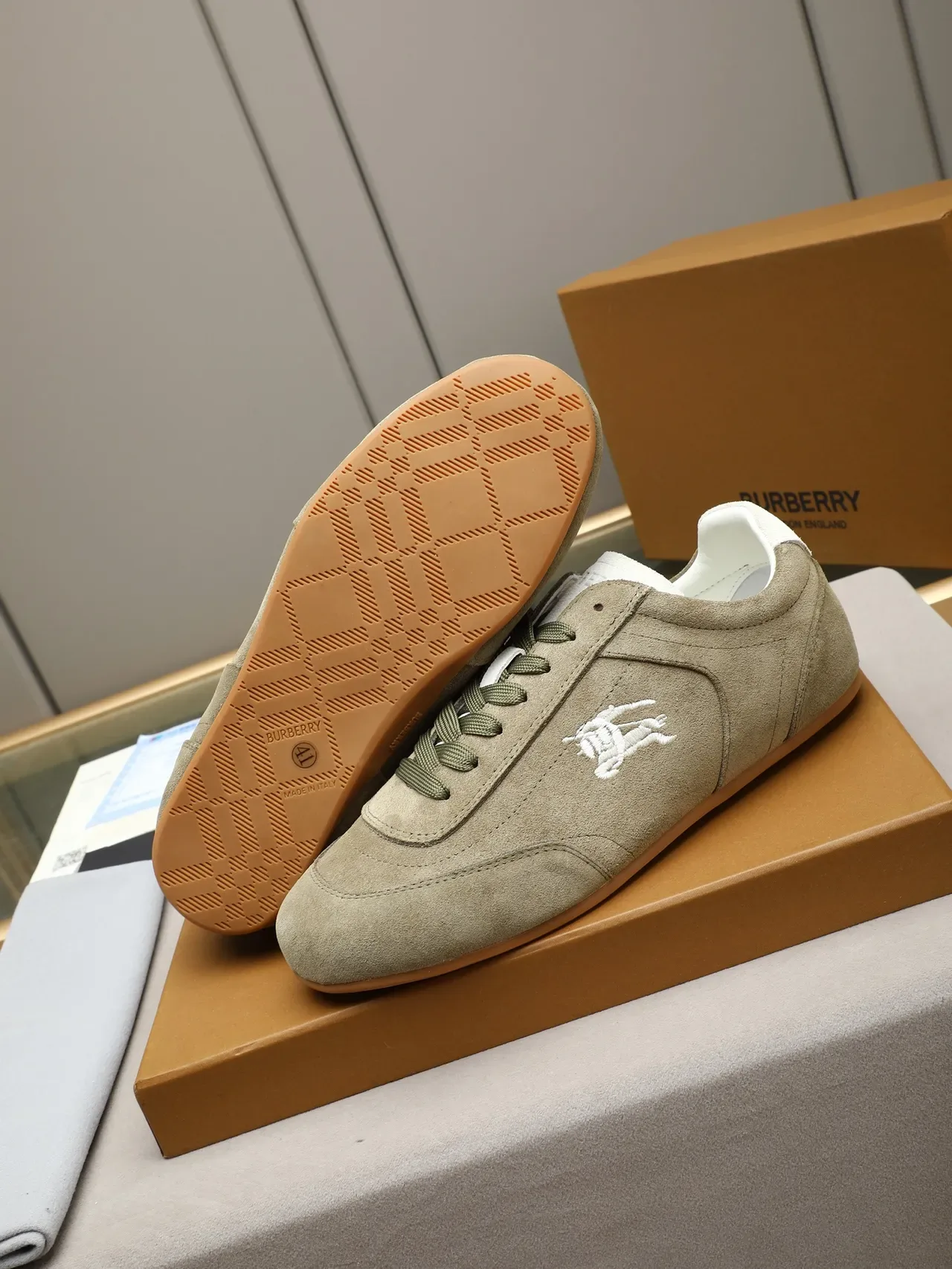 Burberry Beige Green Suede Upper Embroidered Equestrian Knight Logo Sneakers 4