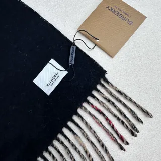 Burberry أسود بيج سوليد فيلد شيك باترن فرنج وشاح كشمير