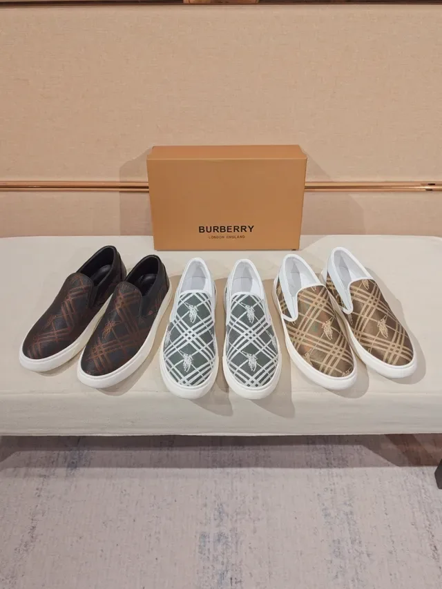 Burberry Check Slip-On Sneakers Navy Brown White Lifestyle Sneakers 2