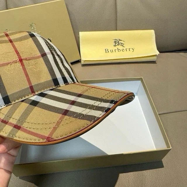 Burberry Classic Check Baseball Cap 6