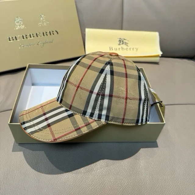 Burberry Classic Check Baseball Cap 8