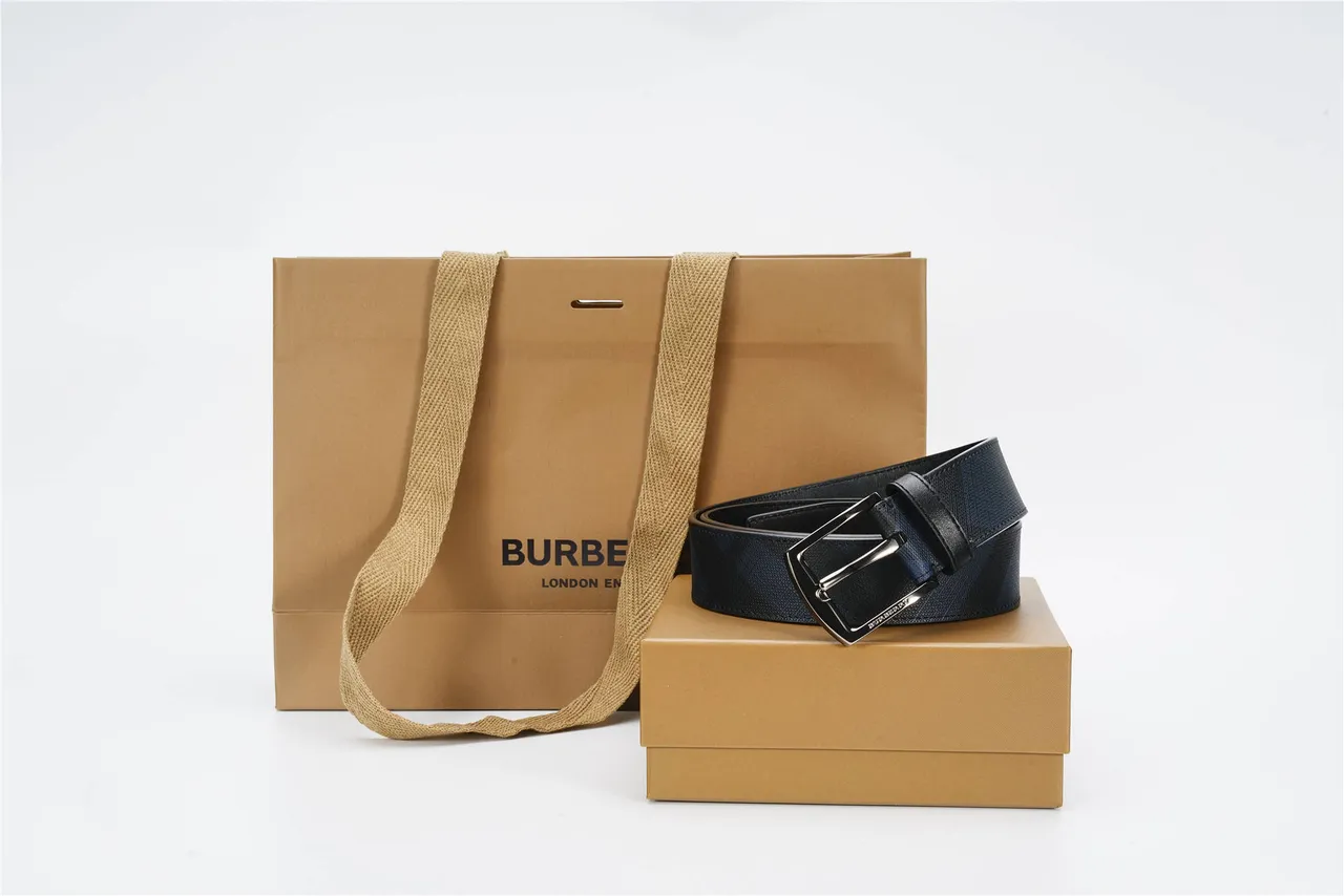 Burberry Diagonal Check Navy and Black Leather Belt 4